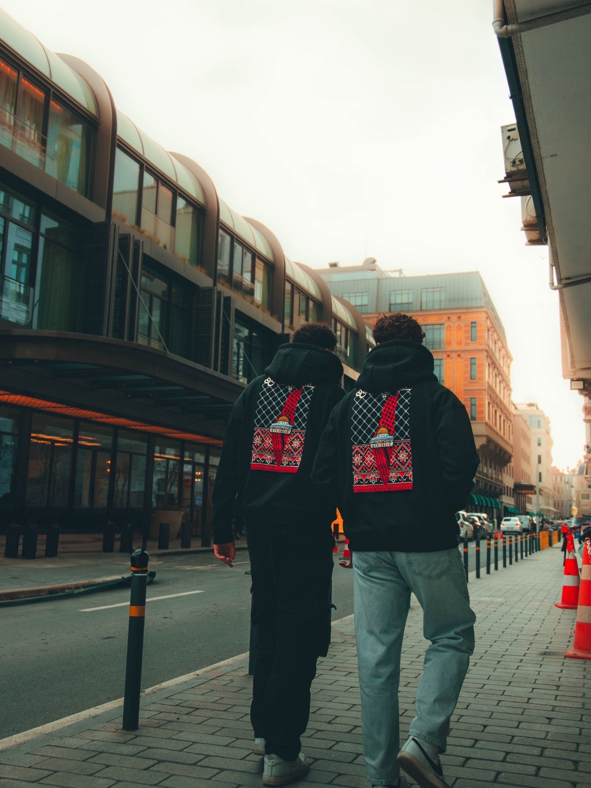 Ghalabany Al-ShawQ - غَلبَني الشَوق Hoodie (Unisex)