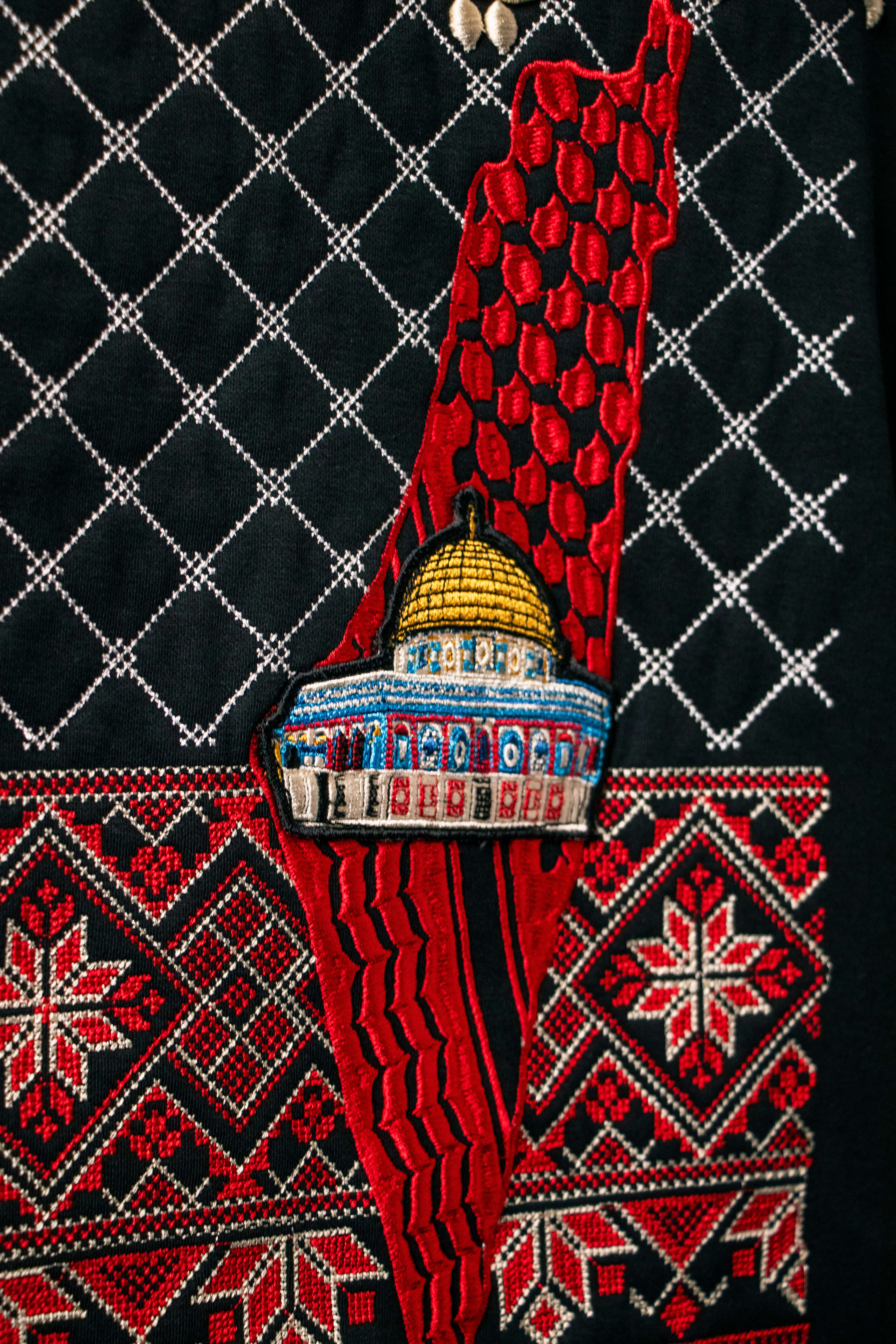 Ghalabany Al-ShawQ - غَلبَني الشَوق Crewneck (Unisex)